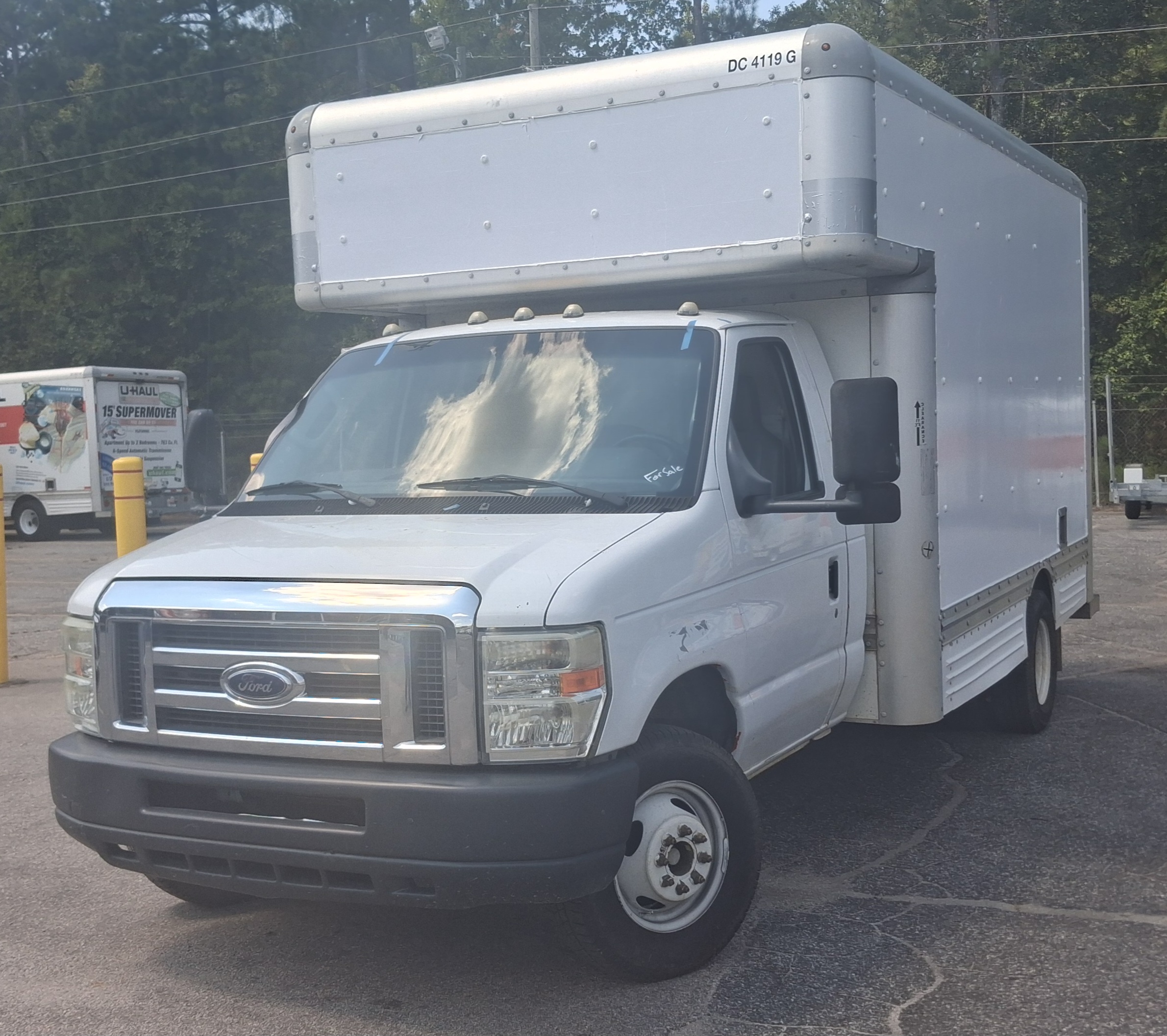 Used 2012 14 ' Box Truck for sale