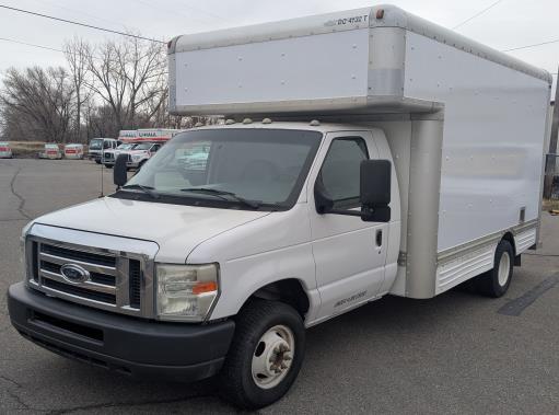 Used 2008 14 ' Box Truck for sale