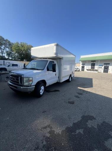 Used 2008 14 ' Box Truck for sale
