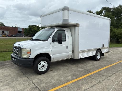 Used 2012 14 ' Box Truck for sale