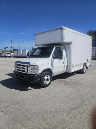 Used 2012 14 ' Box Truck for sale