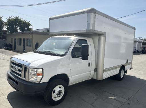 Used 2008 14 ' Box Truck for sale