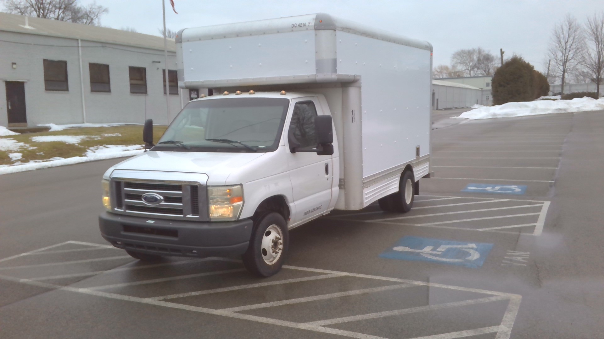 Used 2008 14 ' Box Truck for sale