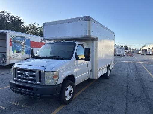 Used 2008 14 ' Box Truck for sale