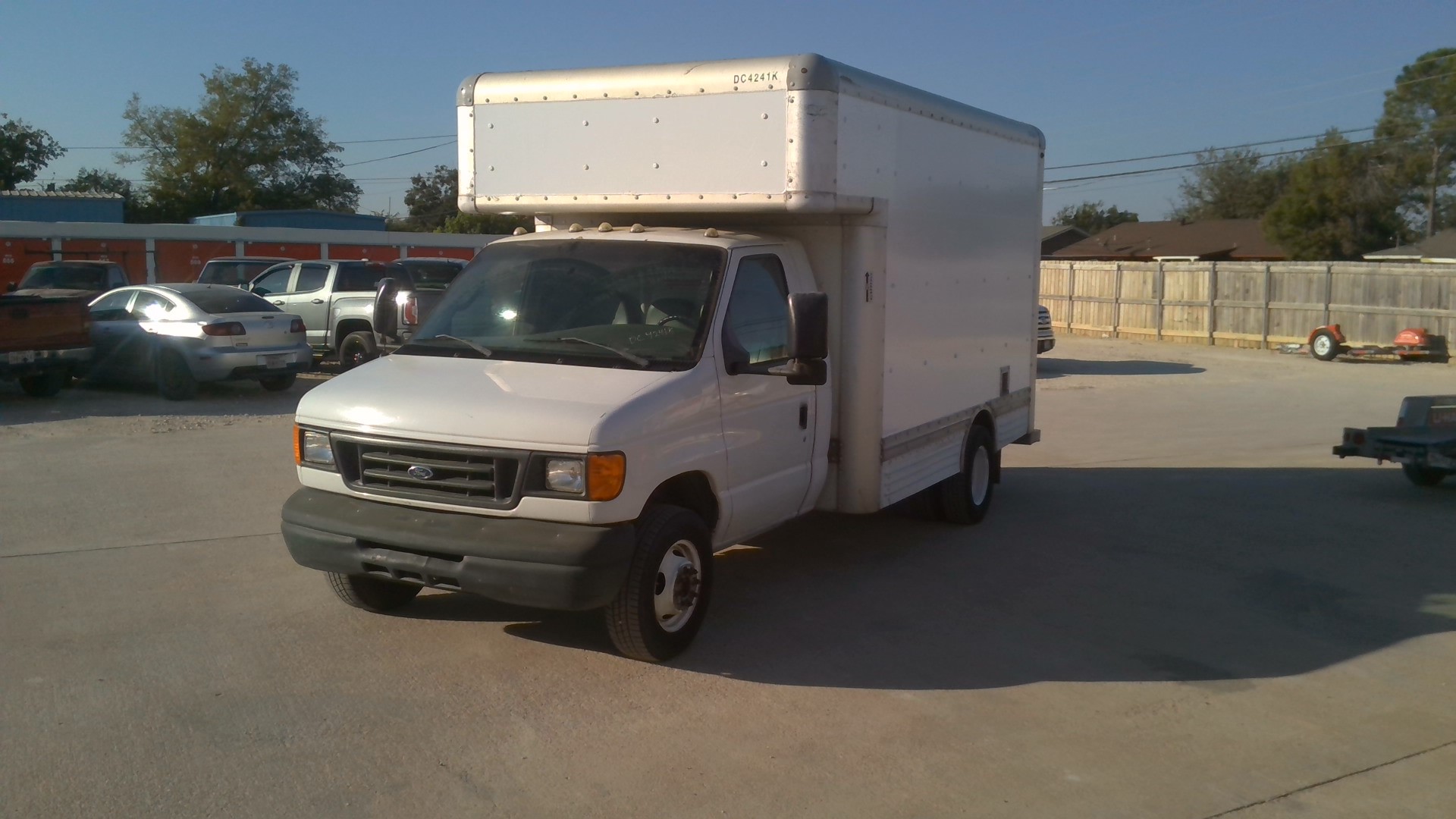 Used 2007 14 ' Box Truck for sale