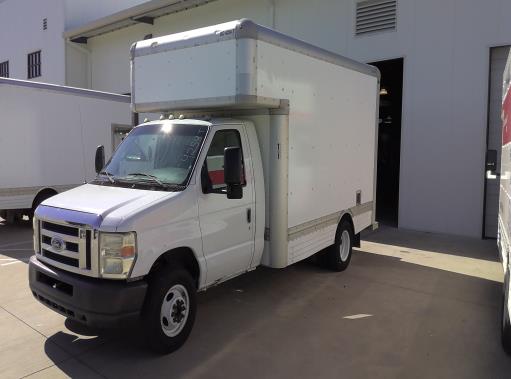 Used 2008 14 ' Box Truck for sale