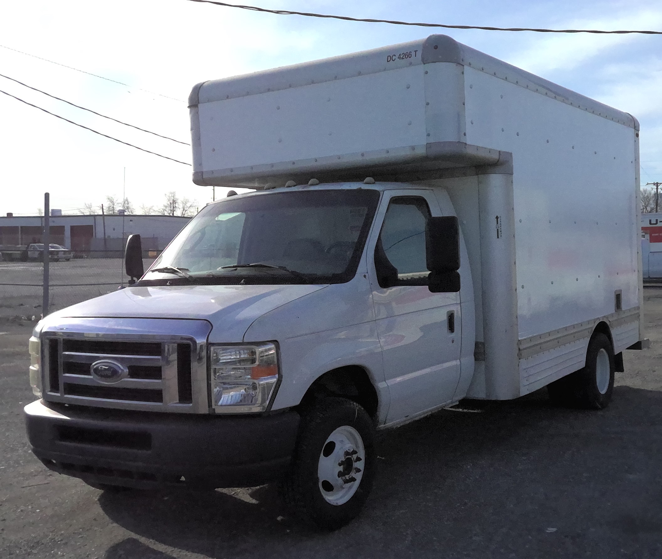 Used 2008 14 ' Box Truck for sale