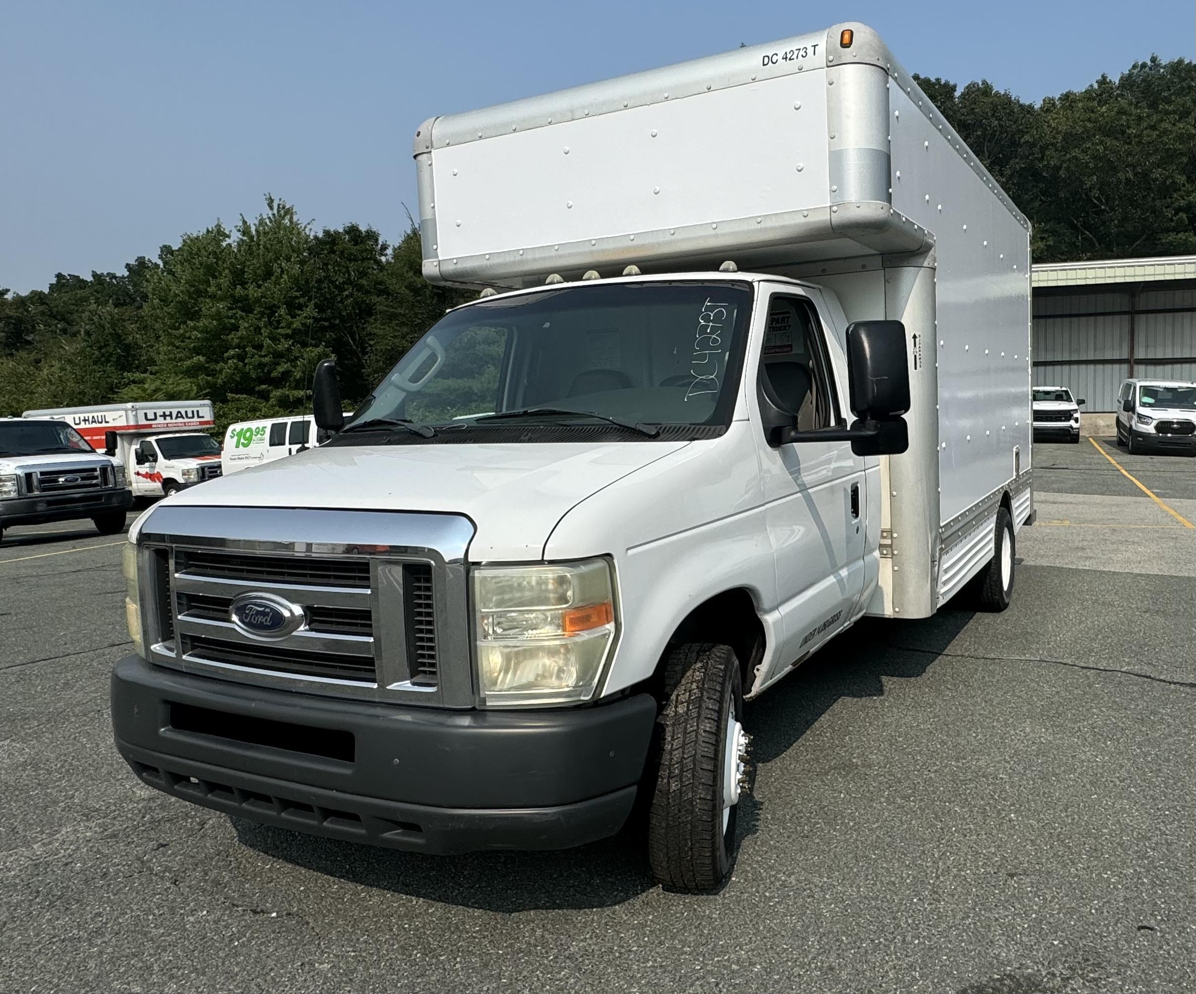 Used 2008 14 ' Box Truck for sale