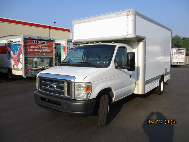 Used 2008 14 ' Box Truck for sale