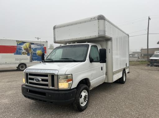 Used 2008 14 ' Box Truck for sale