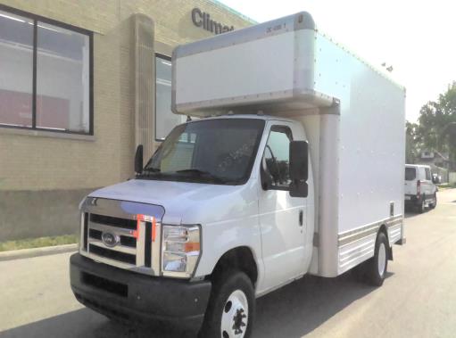 Used 2008 14 ' Box Truck for sale