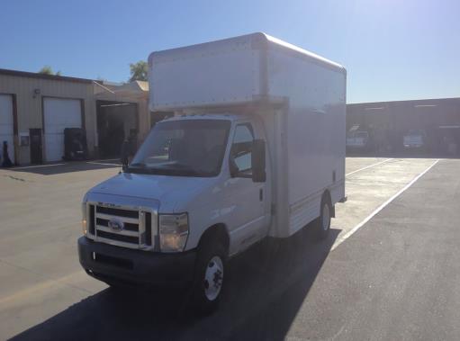 Used 2008 14 ' Box Truck for sale