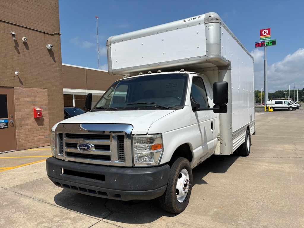 Used 2012 14 ' Box Truck for sale