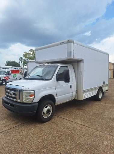 Used 2012 14 ' Box Truck for sale