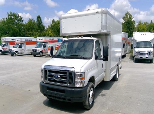 Used 2008 14 ' Box Truck for sale
