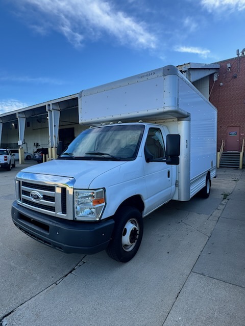 Used 2012 14 ' Box Truck for sale