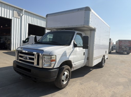 Used 2012 14 ' Box Truck for sale
