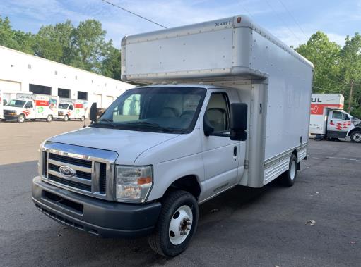 Used 2008 14 ' Box Truck for sale