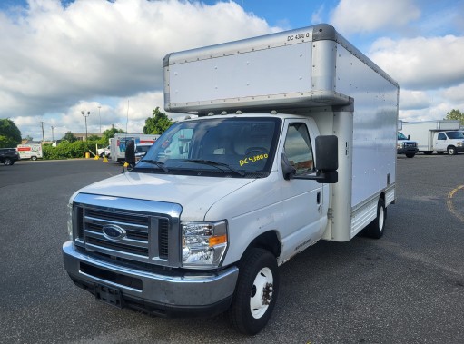 Used 2012 14 ' Box Truck for sale