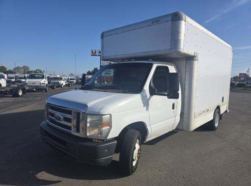 Used 2008 14 ' Box Truck for sale