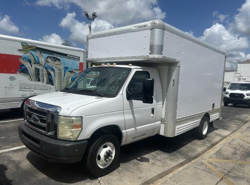 Used 2008 14 ' Box Truck for sale