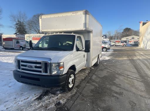 Used 2008 14 ' Box Truck for sale