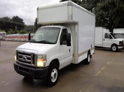 Used 2008 14 ' Box Truck for sale