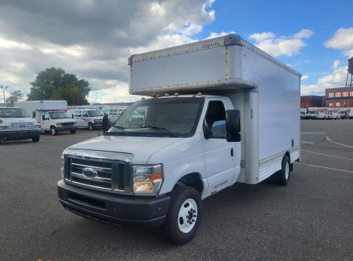 Used 2008 14 ' Box Truck for sale