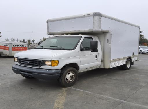 Used 2007 14 ' Box Truck for sale