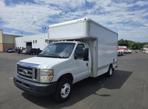 Used 2008 14 ' Box Truck for sale