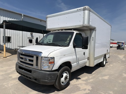 Used 2008 14 ' Box Truck for sale
