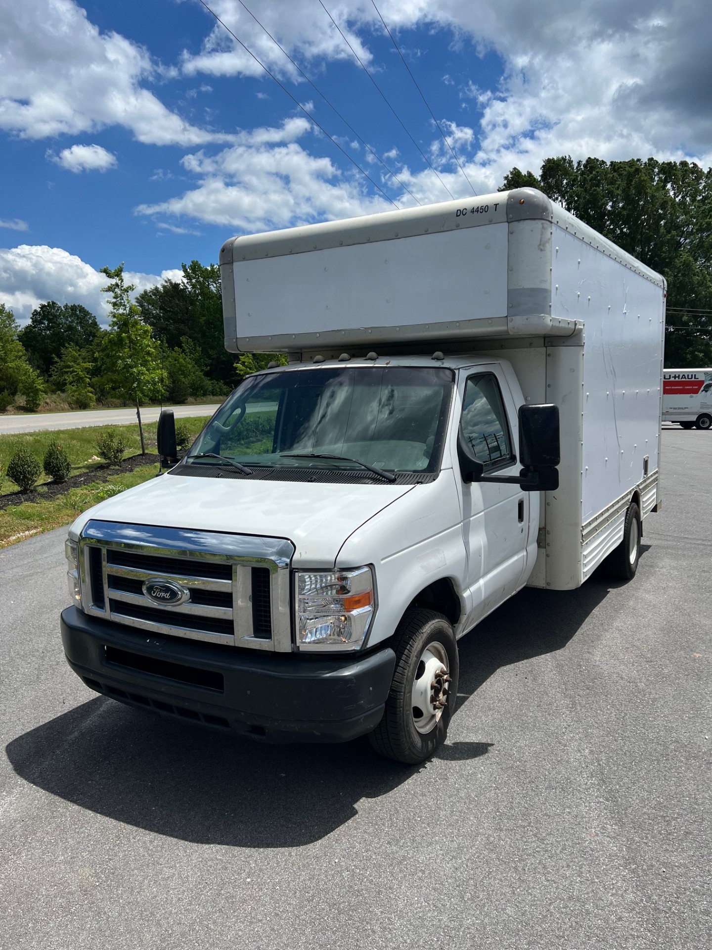 Used 2008 14 ' Box Truck for sale