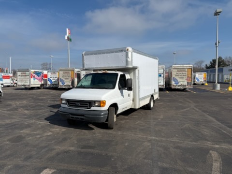 Used 2007 14 ' Box Truck for sale