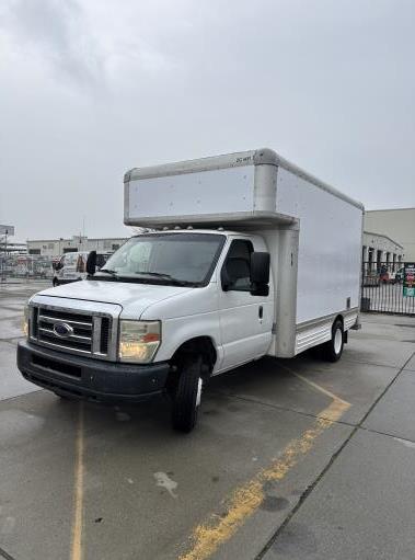 Used 2008 14 ' Box Truck for sale