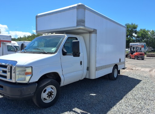 Used 2012 14 ' Box Truck for sale