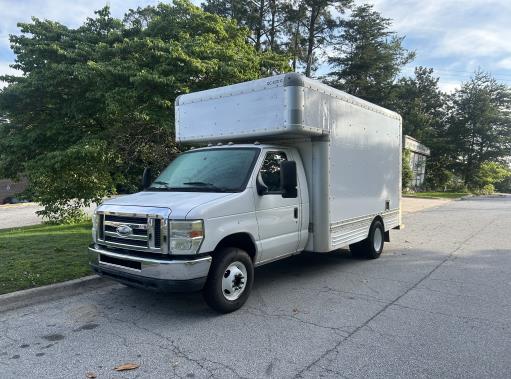Used 2012 14 ' Box Truck for sale