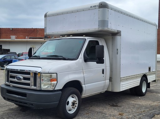 Used 2012 14 ' Box Truck for sale