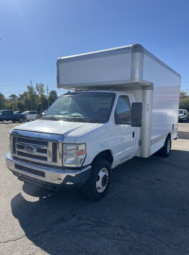 Used 2012 14 ' Box Truck for sale