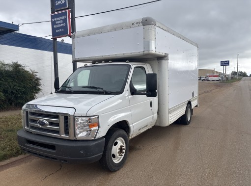 Used 2012 14 ' Box Truck for sale