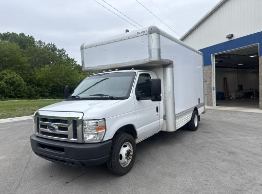 Used 2012 14 ' Box Truck for sale