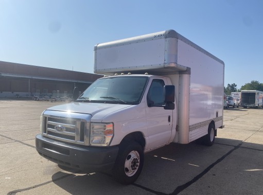 Used 2012 14 ' Box Truck for sale
