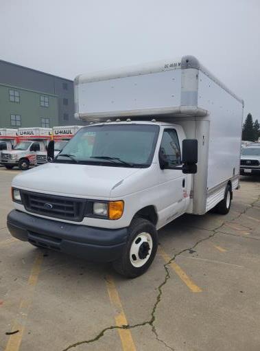 Used 2006 14 ' Box Truck for sale