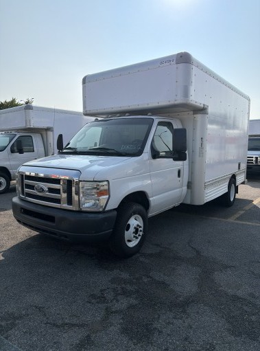 Used 2012 14 ' Box Truck for sale