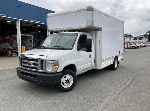 Used 2012 14 ' Box Truck for sale