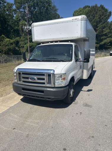 Used 2012 14 ' Box Truck for sale