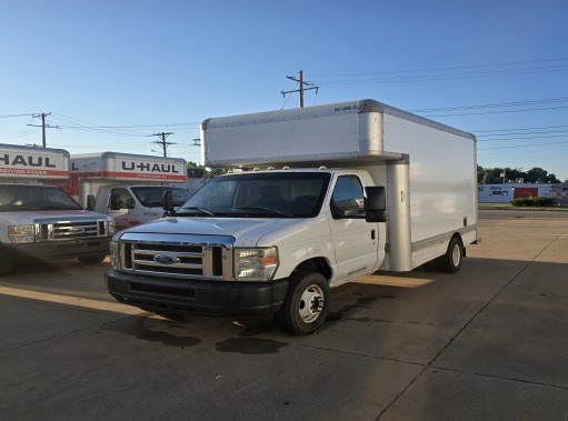 Used 2012 14 ' Box Truck for sale