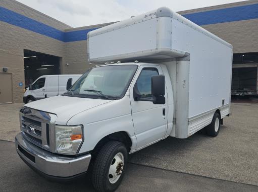Used 2012 14 ' Box Truck for sale