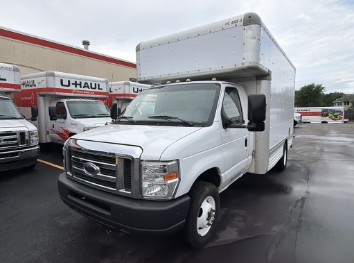 Used 2012 14 ' Box Truck for sale
