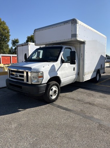 Used 2012 14 ' Box Truck for sale