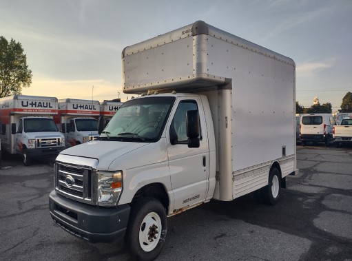 Used 2012 14 ' Box Truck for sale